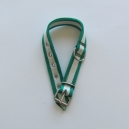 Collar para perros, color verde y blanco, 4 cm de ancho y 60 a 65 cm de largo. Fabricado nylon